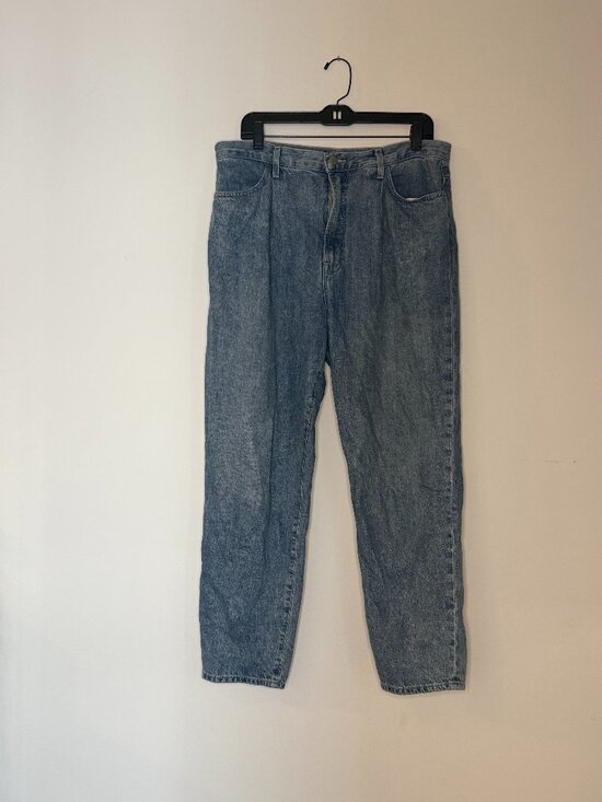 J Brand Denim - J Brand Medium Wash Boyfriend Jeans Size 32 Relaxed